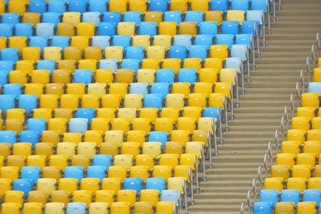 与此同时 与此同时